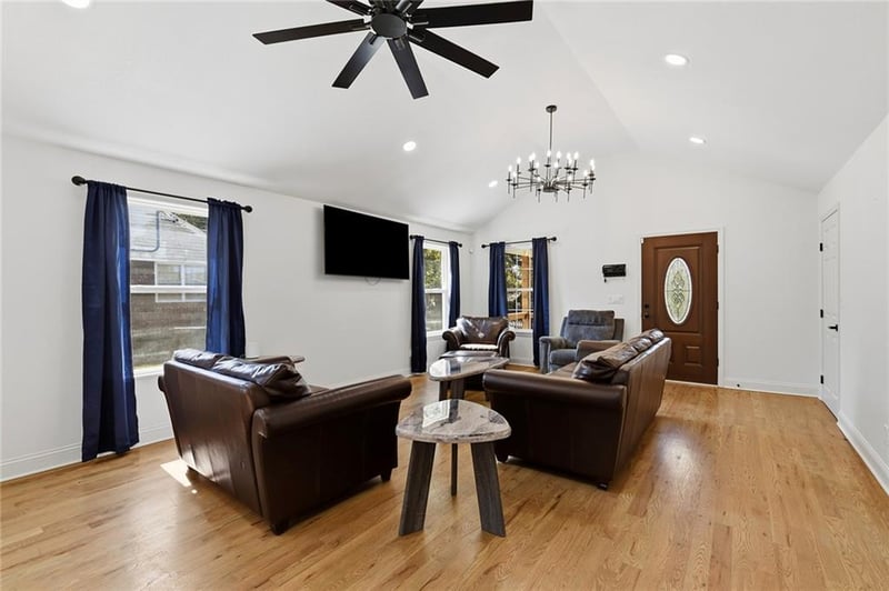 3035 N 55th St, Kansas City, KS 66104
