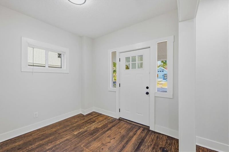 3710 Agnes Ave, Kansas City, MO 64128