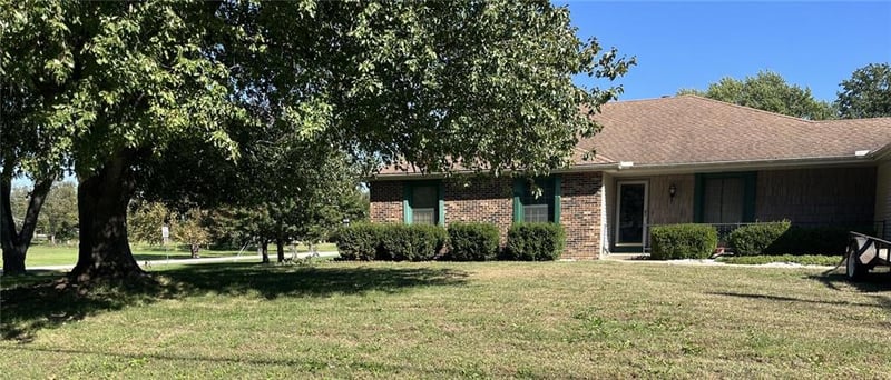 19455 Metcalf Ave, Stilwell, KS 66085