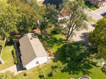 405 W 86th Ter, Kansas City, MO 64114