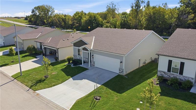 20909 W 190th Pl, Spring Hill, KS 66083