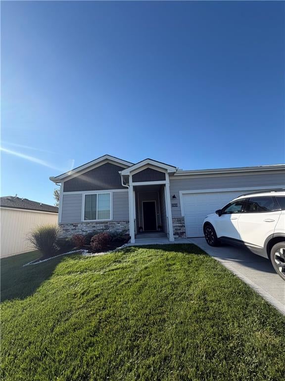 20909 W 190th Pl, Spring Hill, KS 66083