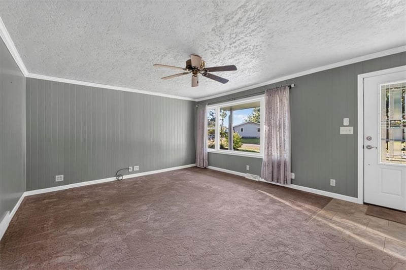 340 Champ St, Peculiar, MO 64078