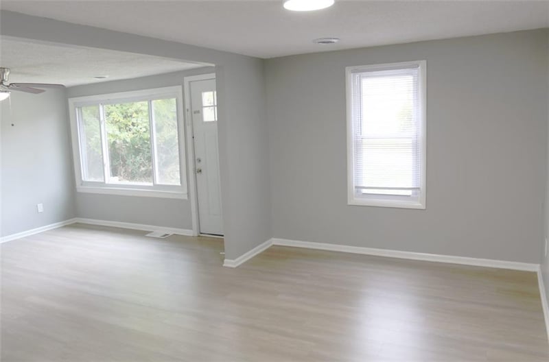 5231 N Merrimac Ave, Kansas City, MO 64151