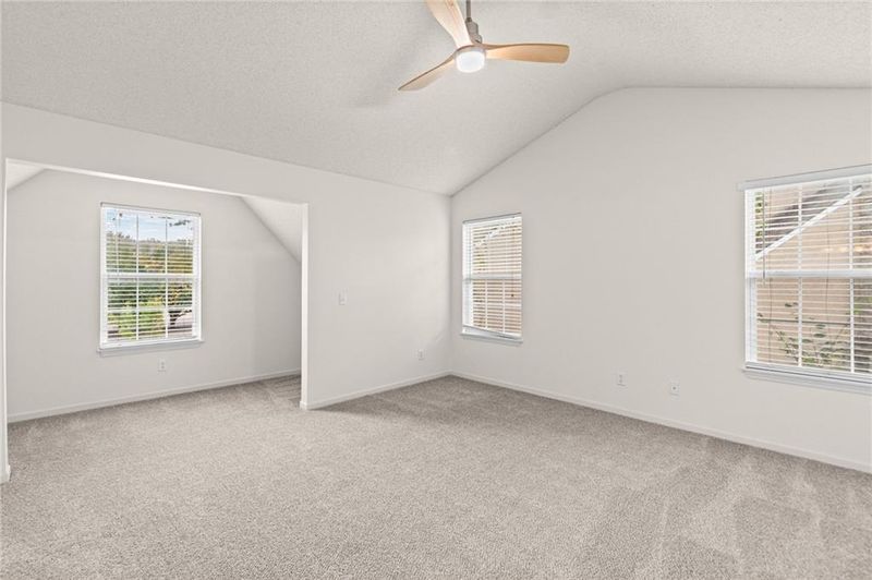 1592615928 W 91st Ter, Lenexa, KS 66219
