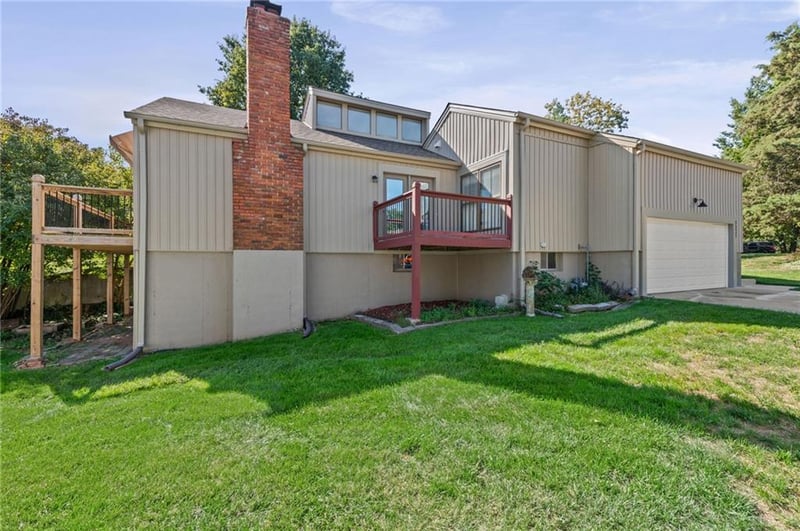 5225 NW 82nd Ter, Kansas City, MO 64151
