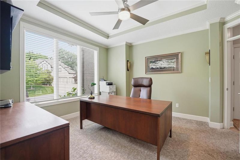 20733 W 92nd St, Lenexa, KS 66220