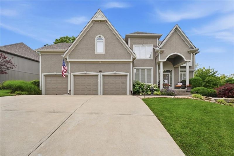 20733 W 92nd St, Lenexa, KS 66220