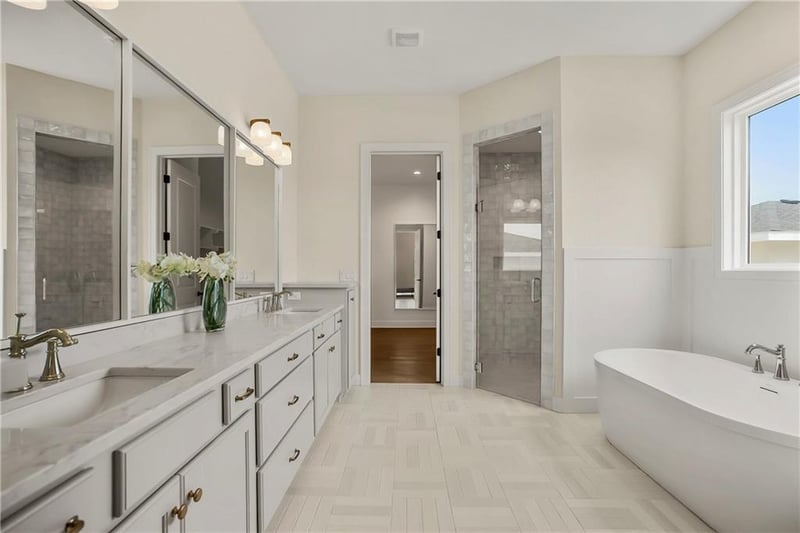 3937 W 158th Pl, Overland Park, KS 66224