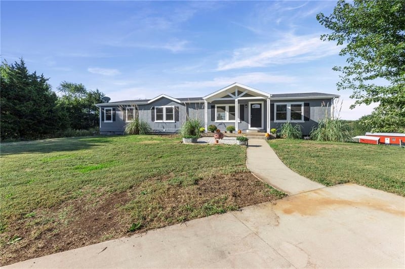 39340 Indianapolis Rd, Lane, KS 66042