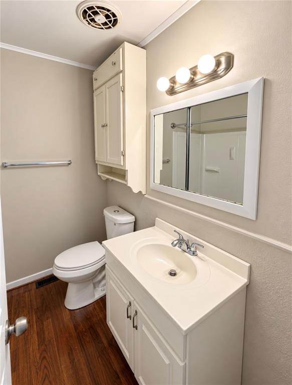 11215 E 51st St, Raytown, MO 64133