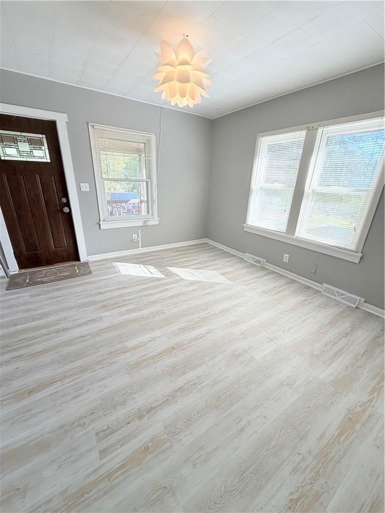 404 E 4th St, Lawson, MO 64062