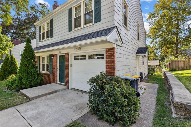 635 E 65th St, Kansas City, MO 64131