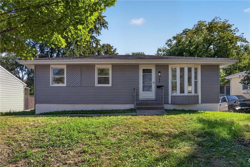 4909 N Manchester Ave, Kansas City, MO 64119