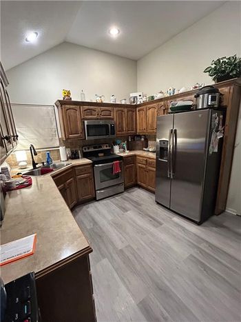 8935 NE 116th Pl, Kansas City, MO 64157