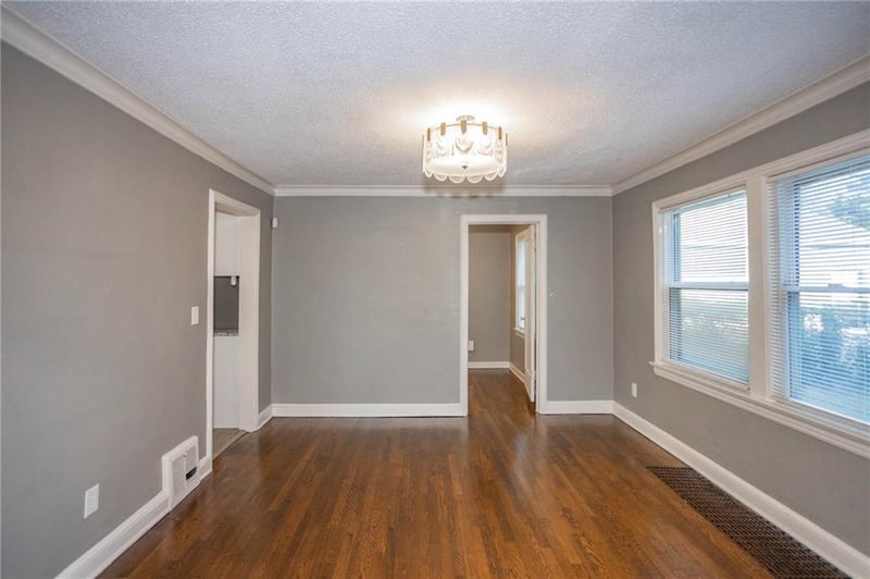 7411 Forest Ave, Kansas City, MO 64131