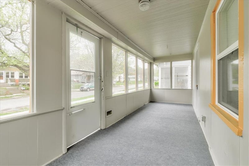 6015 Park Ave, Kansas City, MO 64130