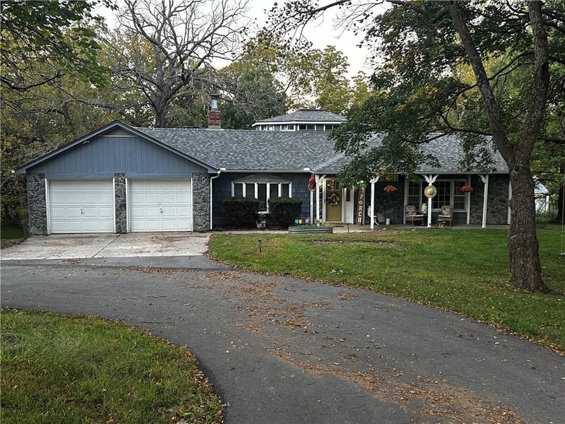14900 E Kentucky Rd, Independence, MO 64050