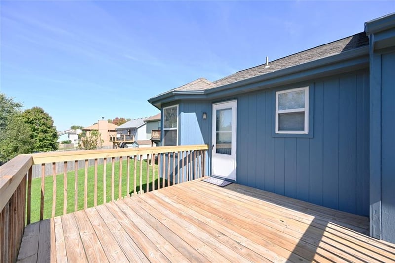 11304 N Nashua Dr, Kansas City, MO 64155