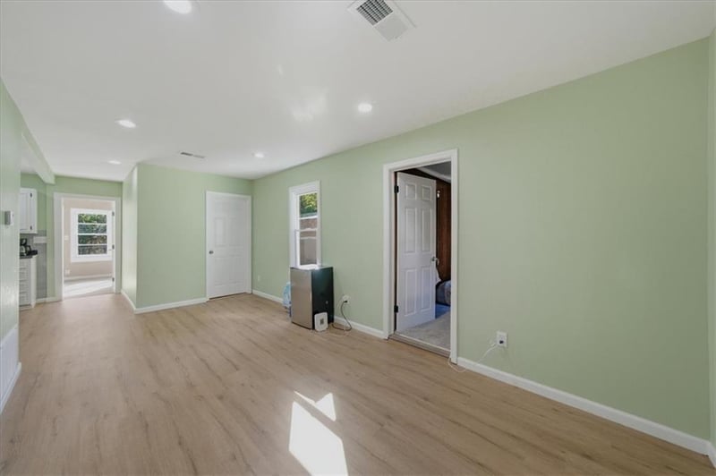 4311 Bales Ave, Kansas City, MO 64130