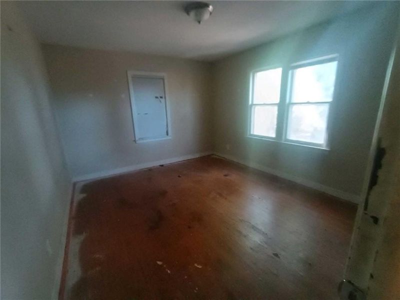 8408 Blue Ridge Blvd, Raytown, MO 64138