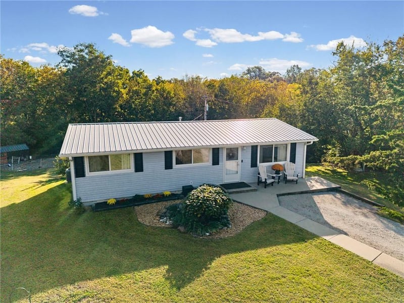 701 Field St, Gallatin, MO 64640