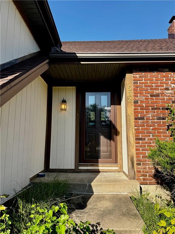 532 N Persimmon Dr, Olathe, KS 66061