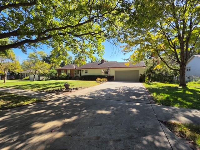 11 E 109th Ter, Kansas City, MO 64114