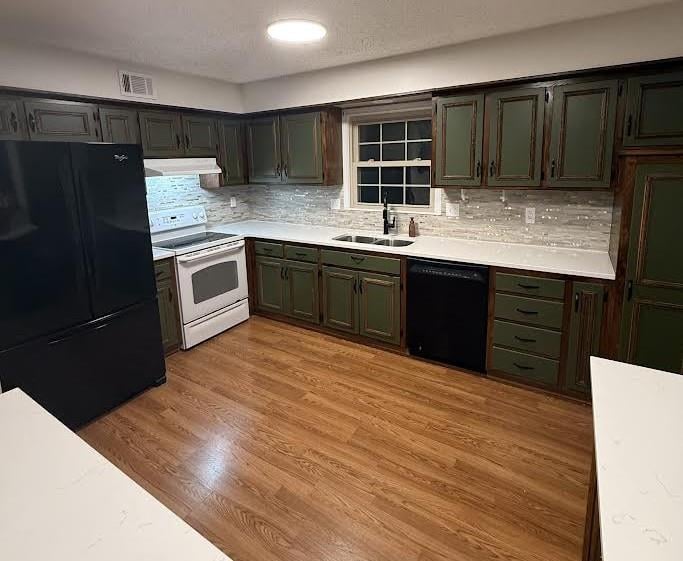 812 Sheridan Rd, Olathe, KS 66061