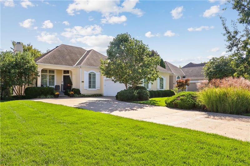 14429 Meadow Ct, Leawood, KS 66224