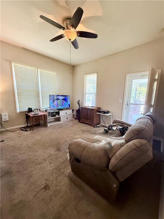 204 E Cliff St, St Joseph, MO 64504