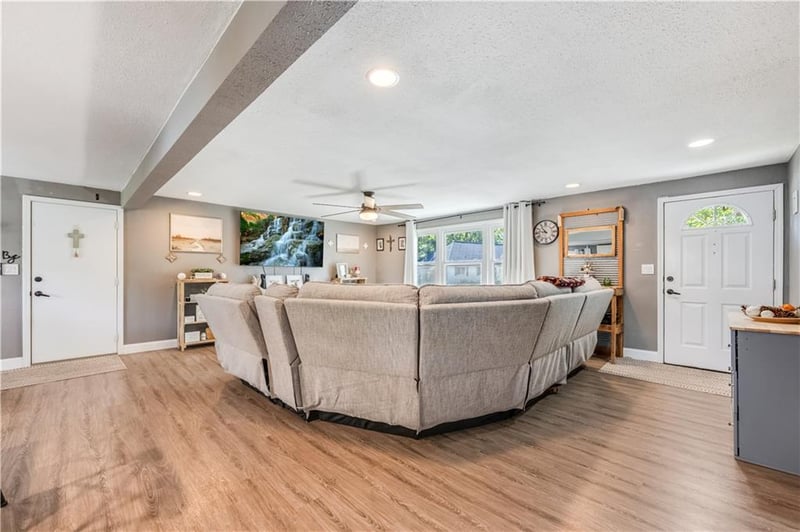 2608 Wing Ave, Sedalia, MO 65301