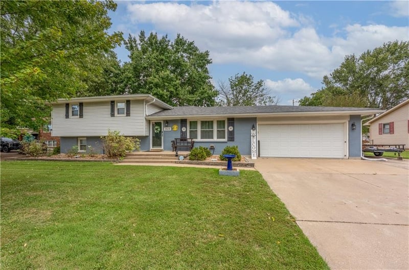 2608 Wing Ave, Sedalia, MO 65301