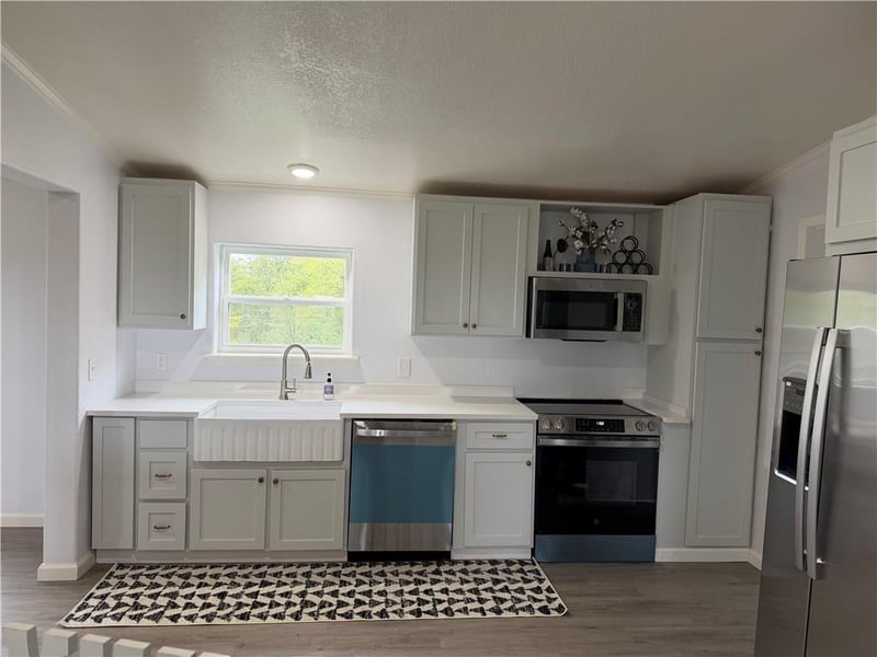 111 NW 800th Rd, Warrensburg, MO 65325