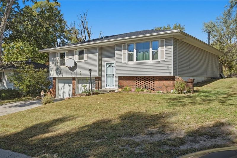 5538 Webster Ave, Kansas City, KS 66104