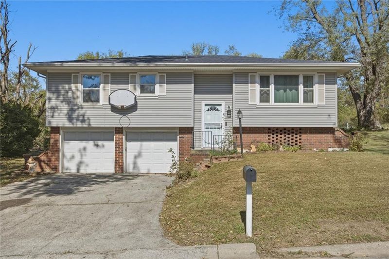 5538 Webster Ave, Kansas City, KS 66104