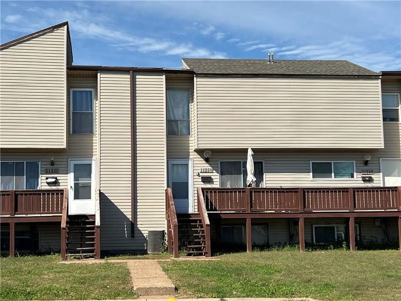 11250 College Ave, Kansas City, MO 64137