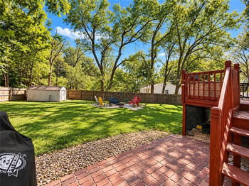 7833 Lathrop Ct, Kansas City, KS 66109
