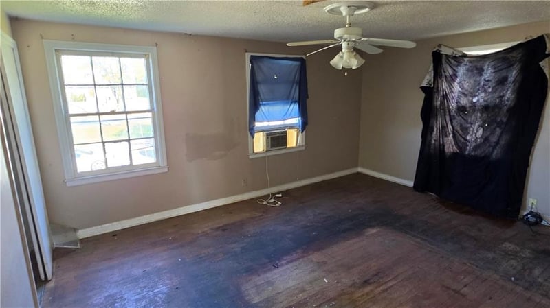 5436-5438 Swope Pw, Kansas City, MO 64130