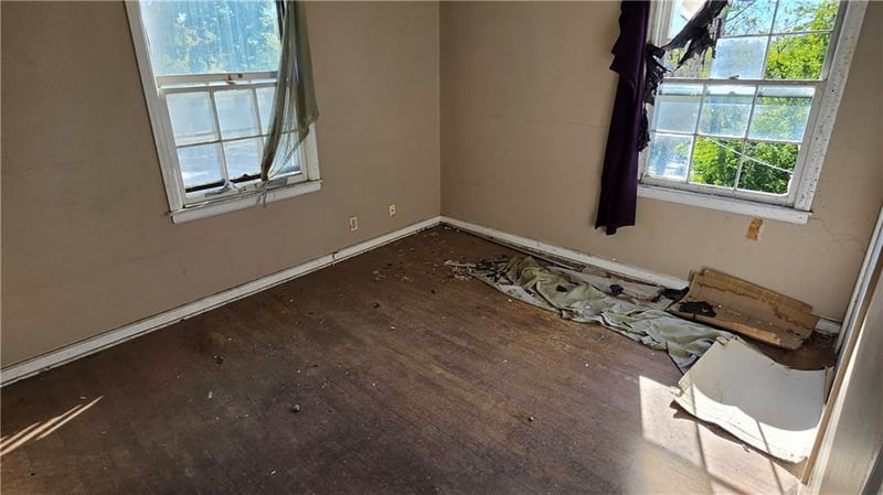 5436-5438 Swope Pw, Kansas City, MO 64130