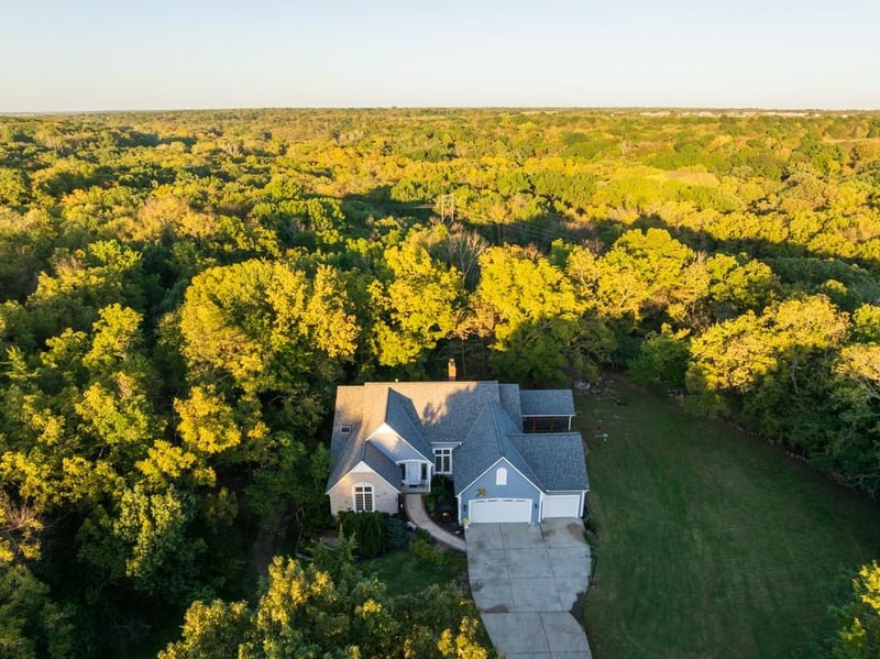 4990 W 178th Terr Ter, Stilwell, KS 66085
