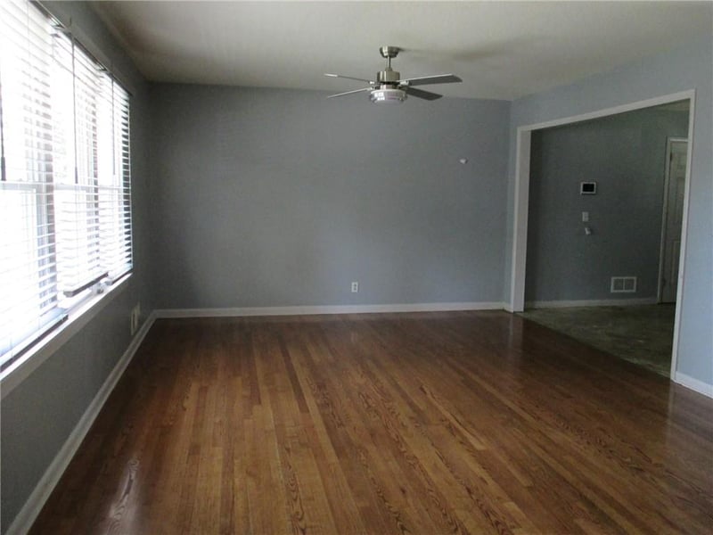 3811 S Delaware Ave, Independence, MO 64055
