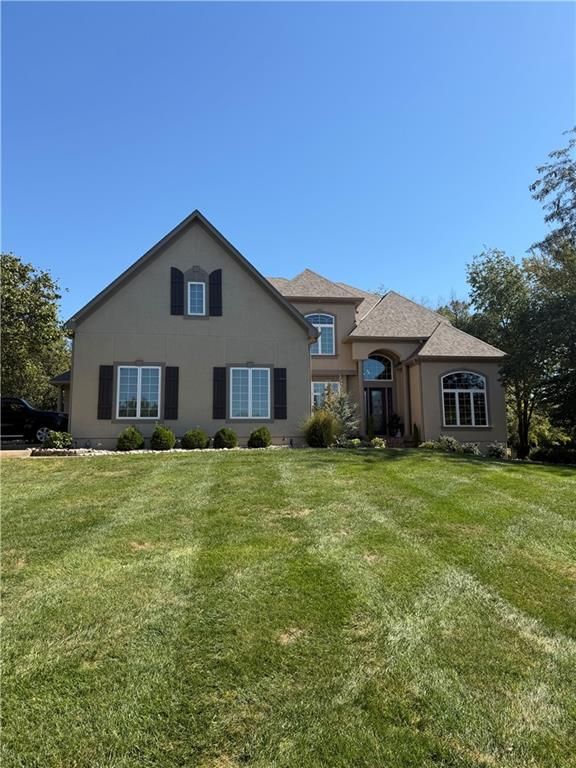 311 NW Rockwood Ct, Lee's Summit, MO 6408`
