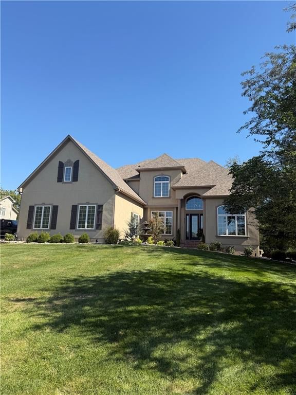 311 NW Rockwood Ct, Lee's Summit, MO 6408`