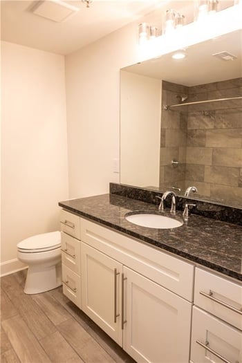 2980 Baltimore Ave #2304, Kansas City, MO 64108