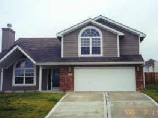 701 NW Rosaceae Dr, Blue Springs, MO 64015