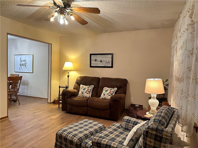 16003 Allen St, Belton, MO 64012