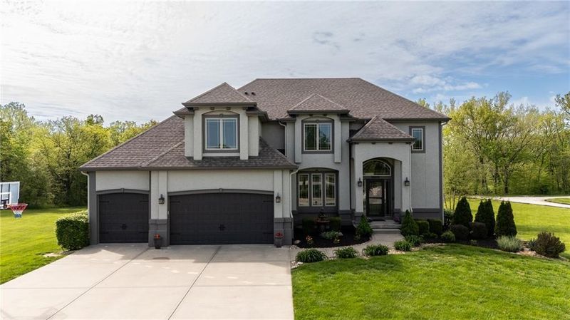 13017 Kelli Dr, Kearney, MO 64060