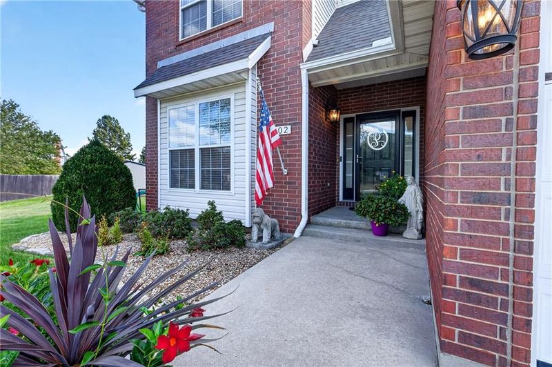 1202 Cedar Crest Dr, Pittsburg, KS 66762