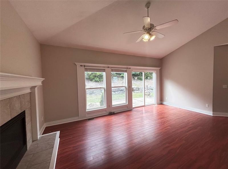 7826 Mullen N/A, Lenexa, KS 66216